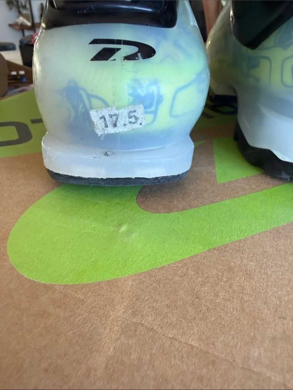 Dalbello Menace Jr Kids Snow Boots in Neon Yellow and Black